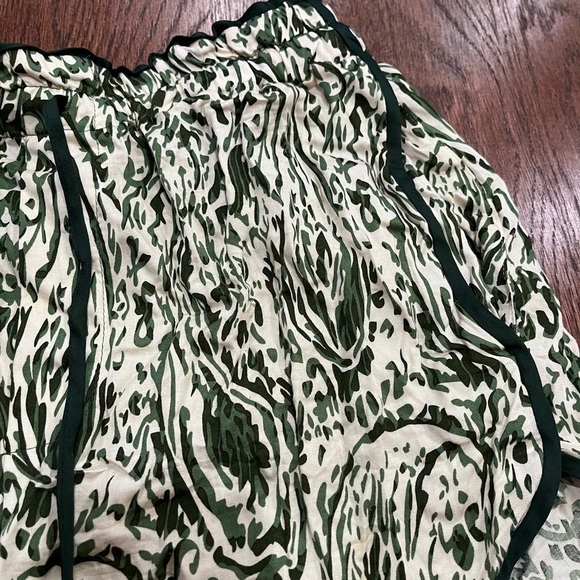 🧁White Green Abstract Shorts Hippie Tropical Jungle Outdoors Vintage Artsy 90s - Picture 2 of 8